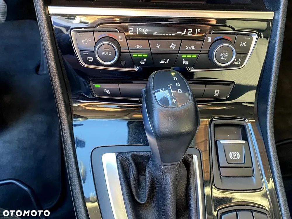 BMW Seria 2 218d GT Advantage - 33