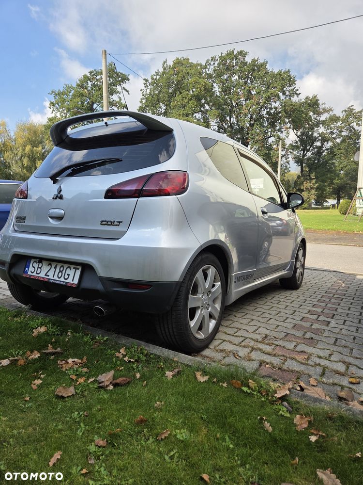 Mitsubishi Colt 2012 photo 2