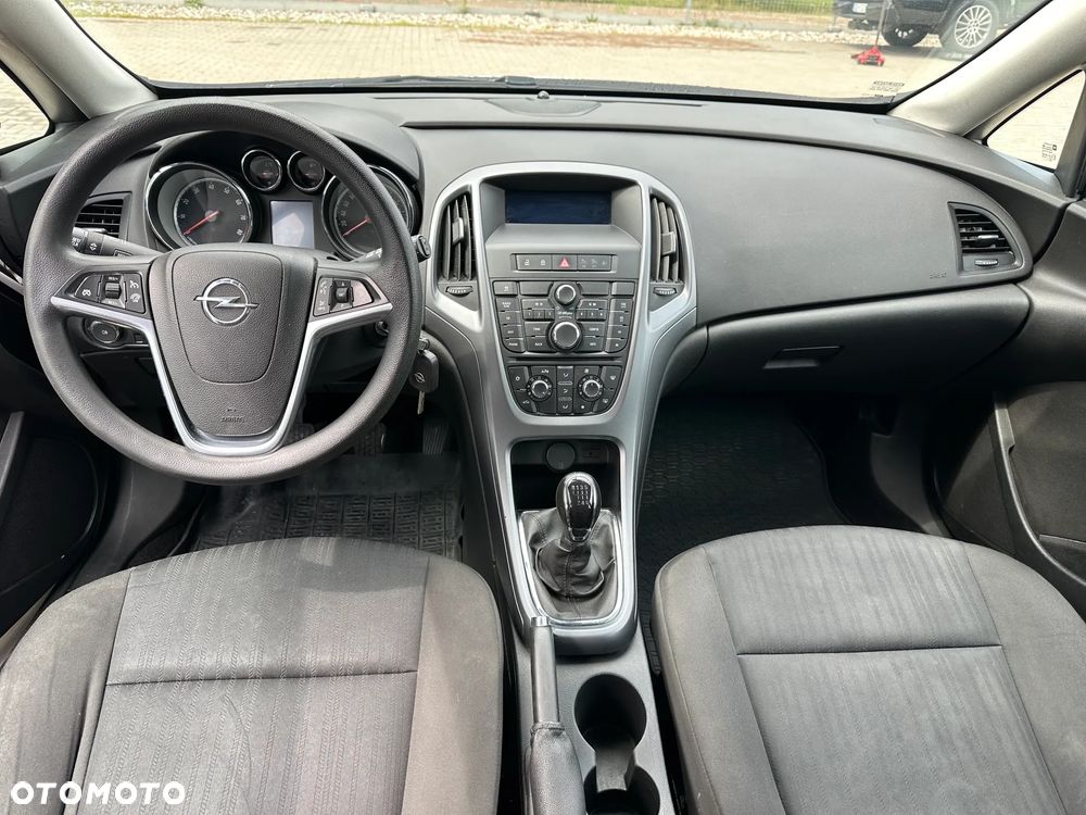 Opel Astra - 10