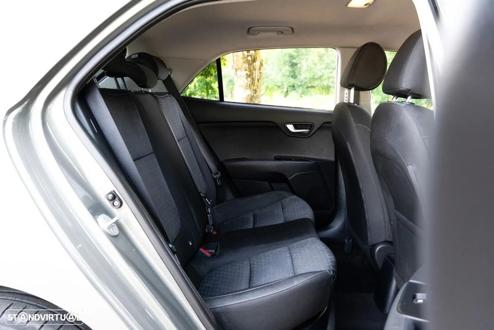 Kia Rio 1.0 T-GDi Wave - 35