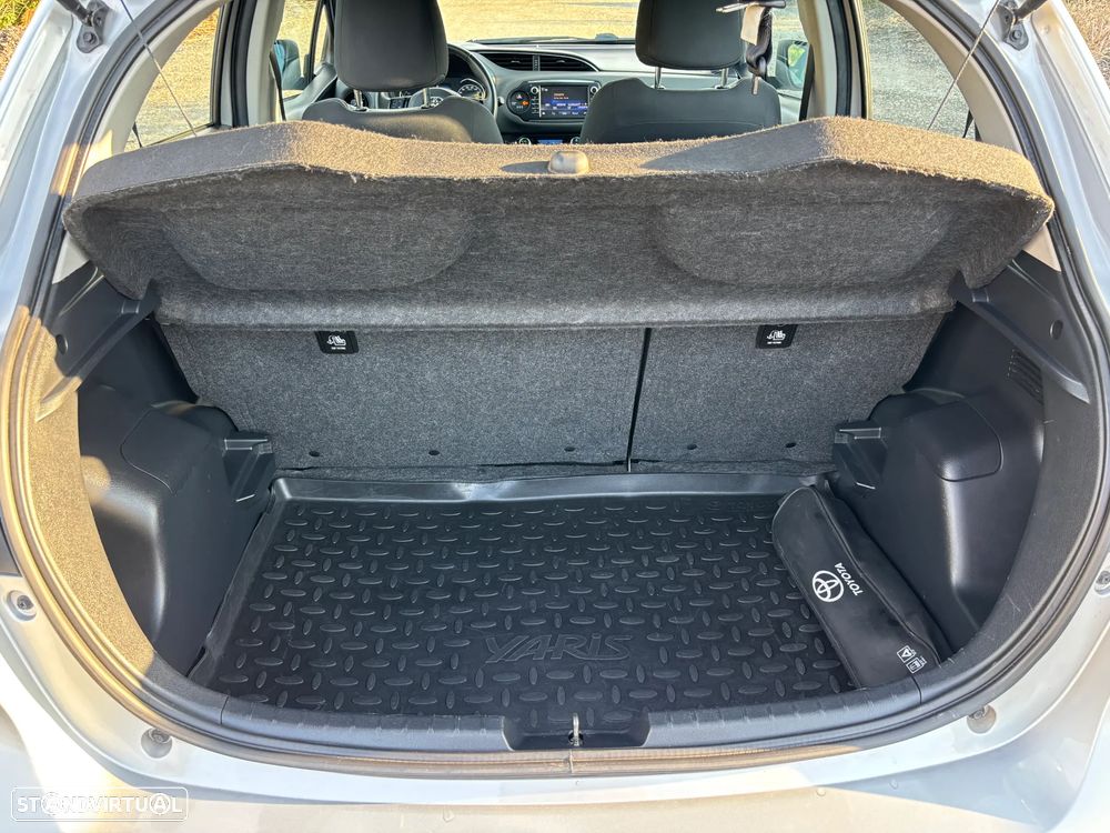 Toyota Yaris 1.5 HSD Sport+P.Techno - 9