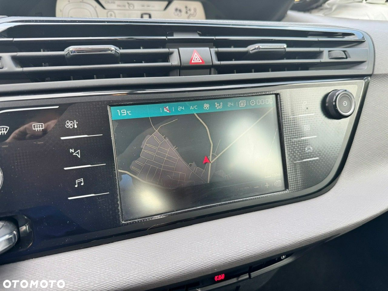 Citroën C4 Picasso BlueHDi 120 EAT6 SELECTION - 13