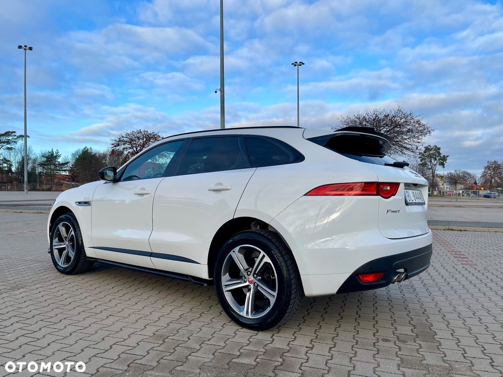 Jaguar F-Pace 2.0 i4D RWD R-Sport - 8