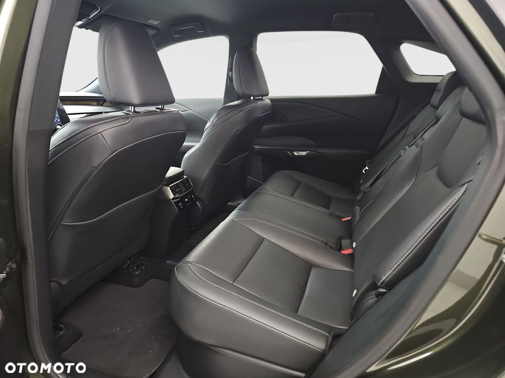 Lexus RX 450h+ Prestige - 31