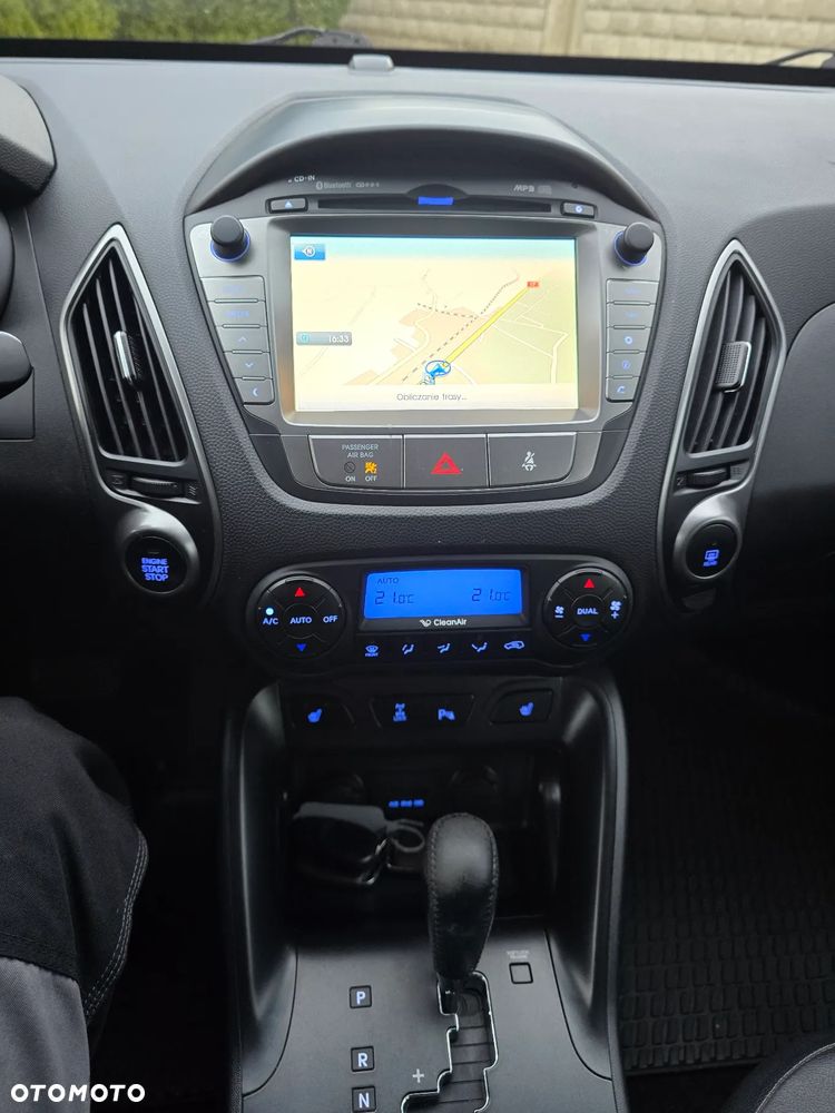 Hyundai ix35 2.0 CRDi 4WD Automatik Premium - 16