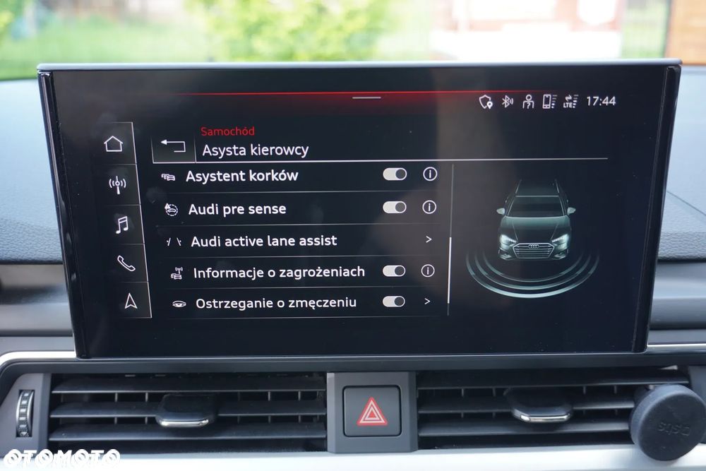 Audi A4 Avant 40 TDI quattro S tronic S line - 28