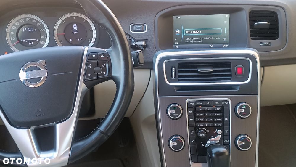 Volvo S60 D3 Geartronic - 12