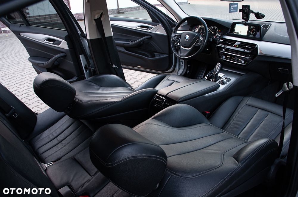 BMW Seria 5 520d Luxury Line - 27