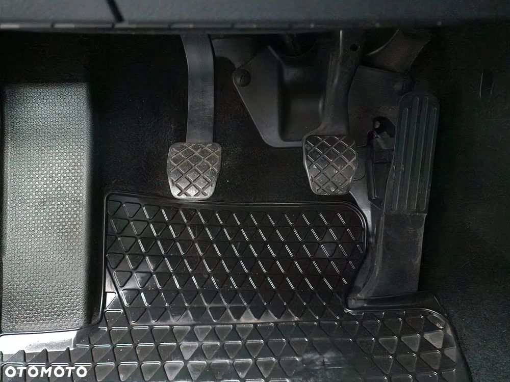 Volkswagen Golf 1.4 TSI Comfortline - 27