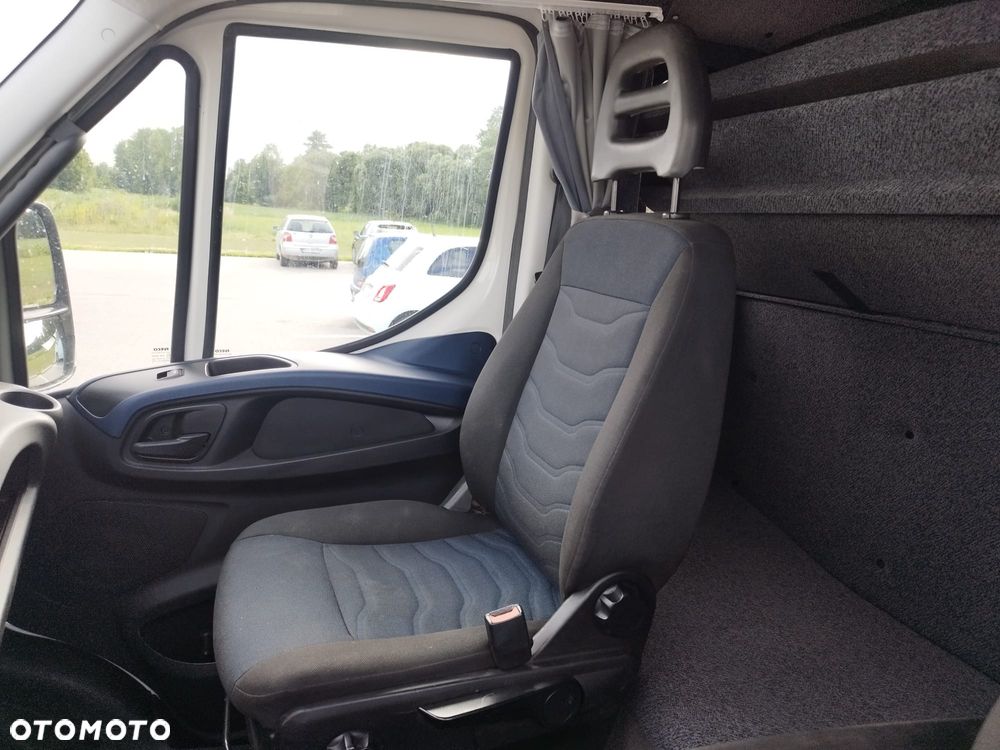 Iveco DAILY - 26