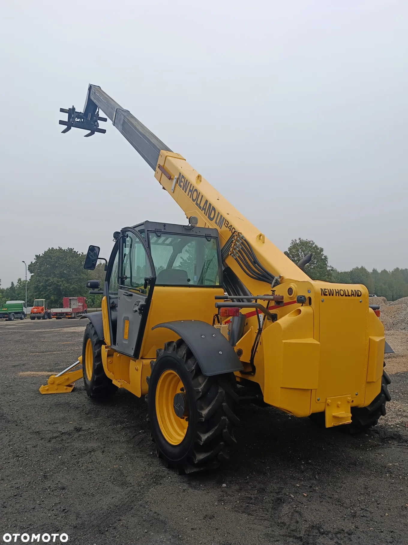 New Holland LM 1340 - 17