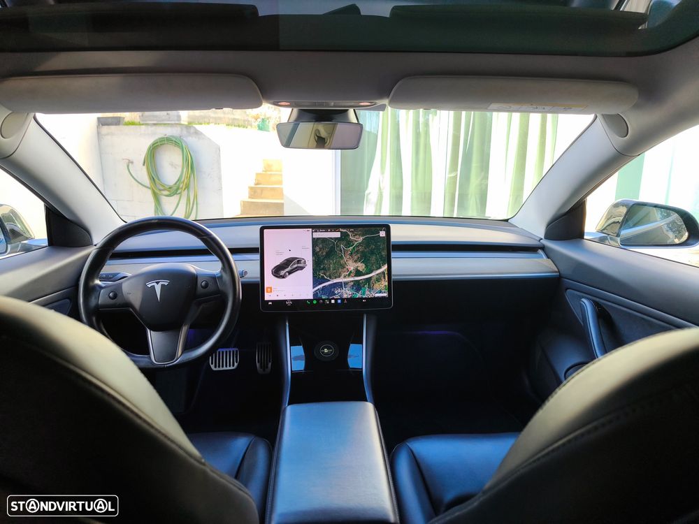 Tesla Model 3 Long Range AWD Dual Motor — fotografia 7