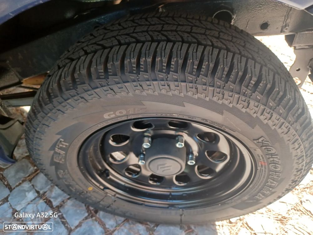 Suzuki Jimny 1.5 DDiS JLX HT Mplay - 4