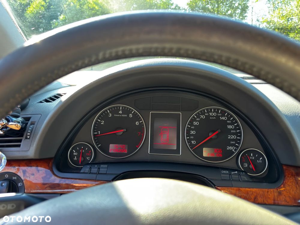 Audi A4 Avant 3 - 29