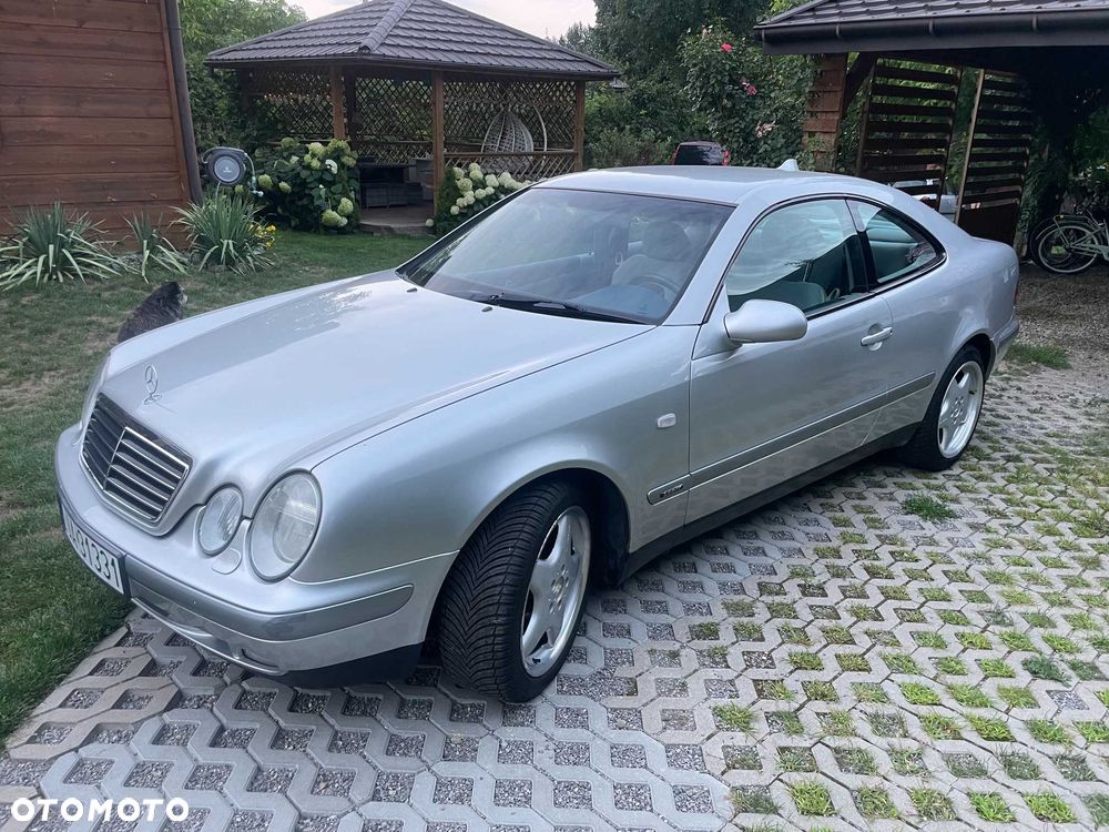 Mercedes-Benz CLK - 1