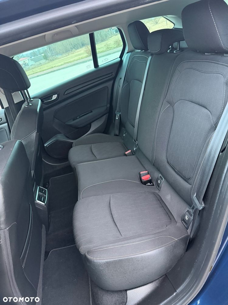 Renault Megane 1.5 Blue dCi Intens - 33