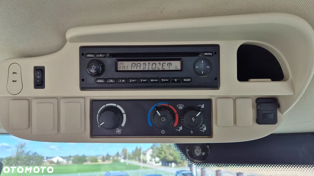 John Deere 6210R 2013R AutoPower - 17