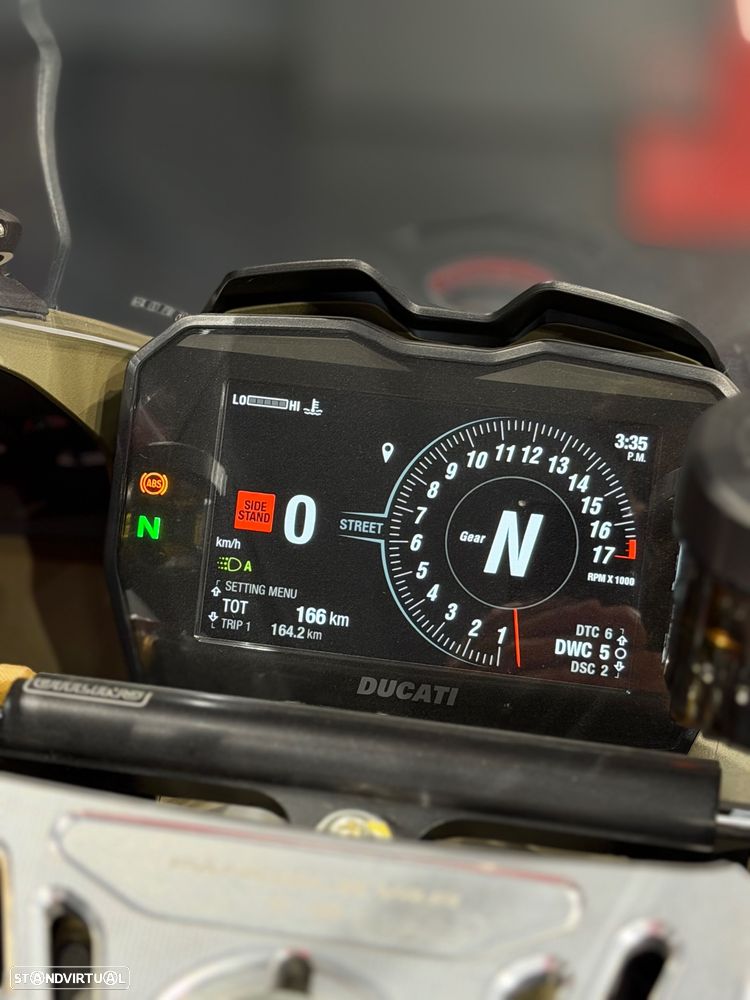 Ducati Panigale V4 R Nº1024 - 10