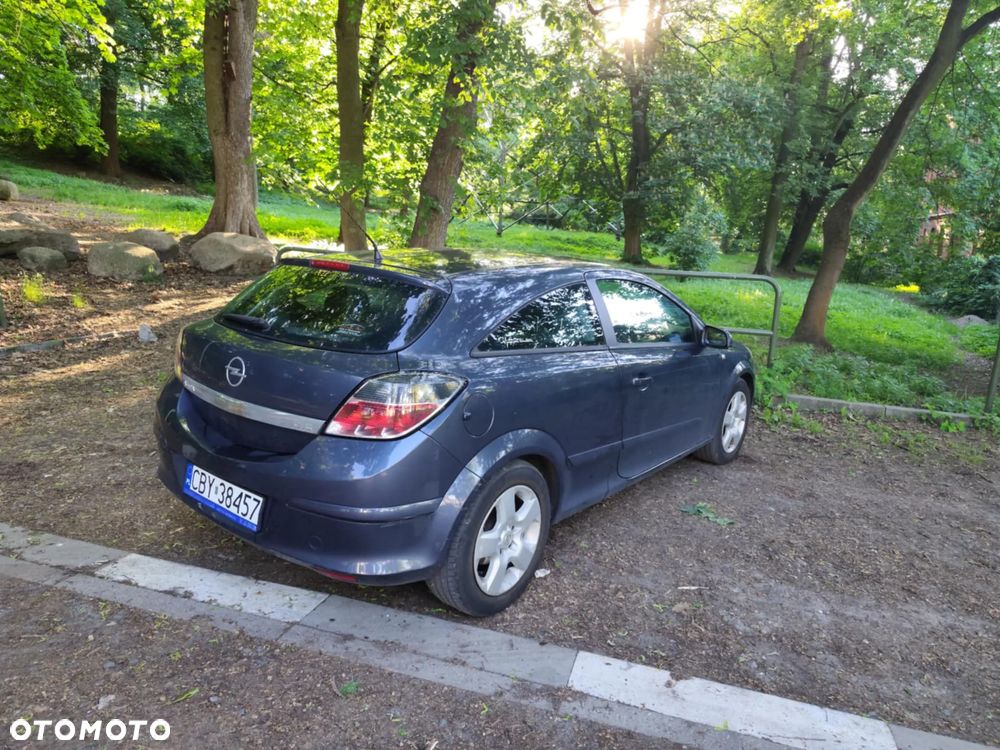 Opel Astra 1.6 Enjoy - 13