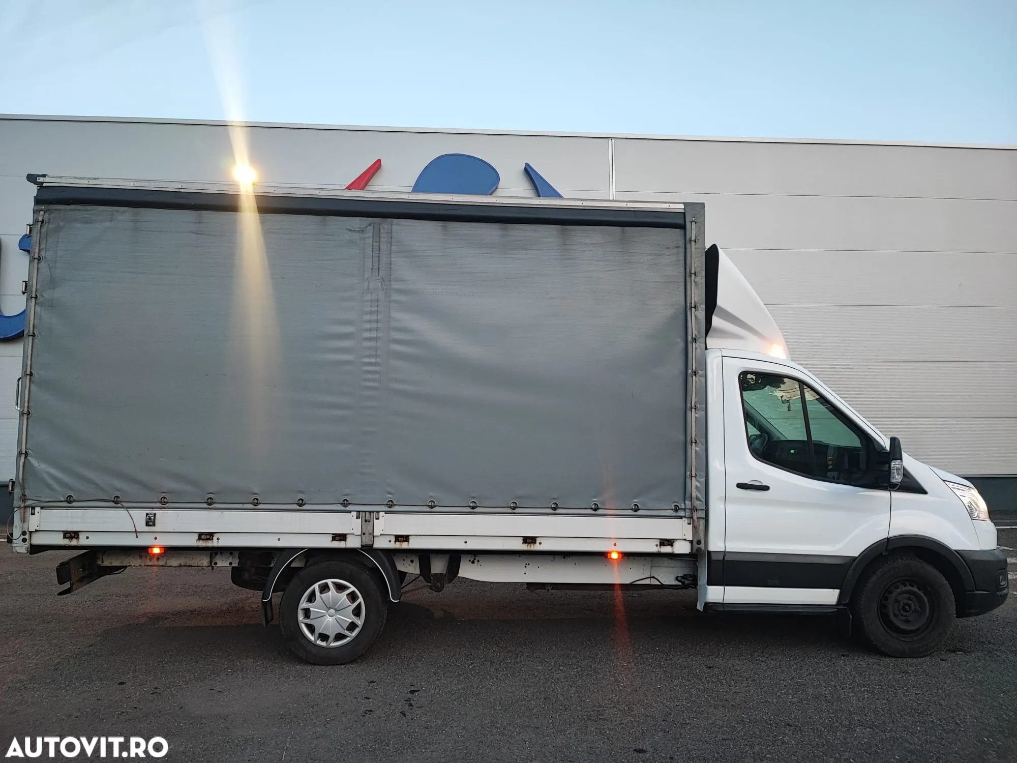 Ford Transit - 4