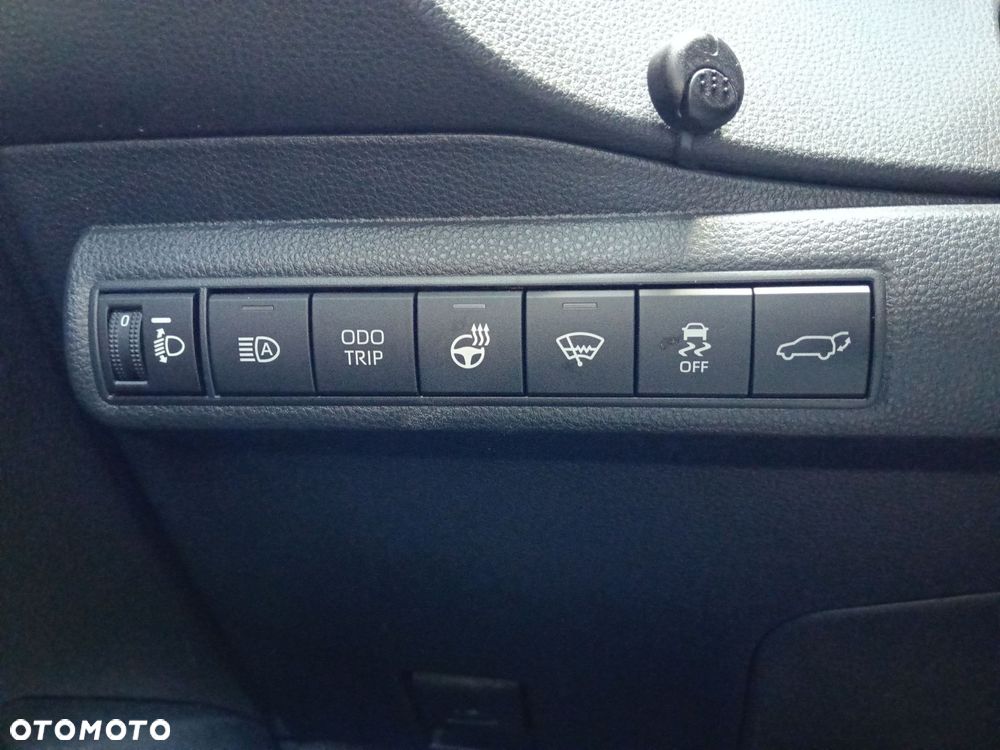 Toyota Corolla 1.8 Hybrid GR Sport Dynamic - 16