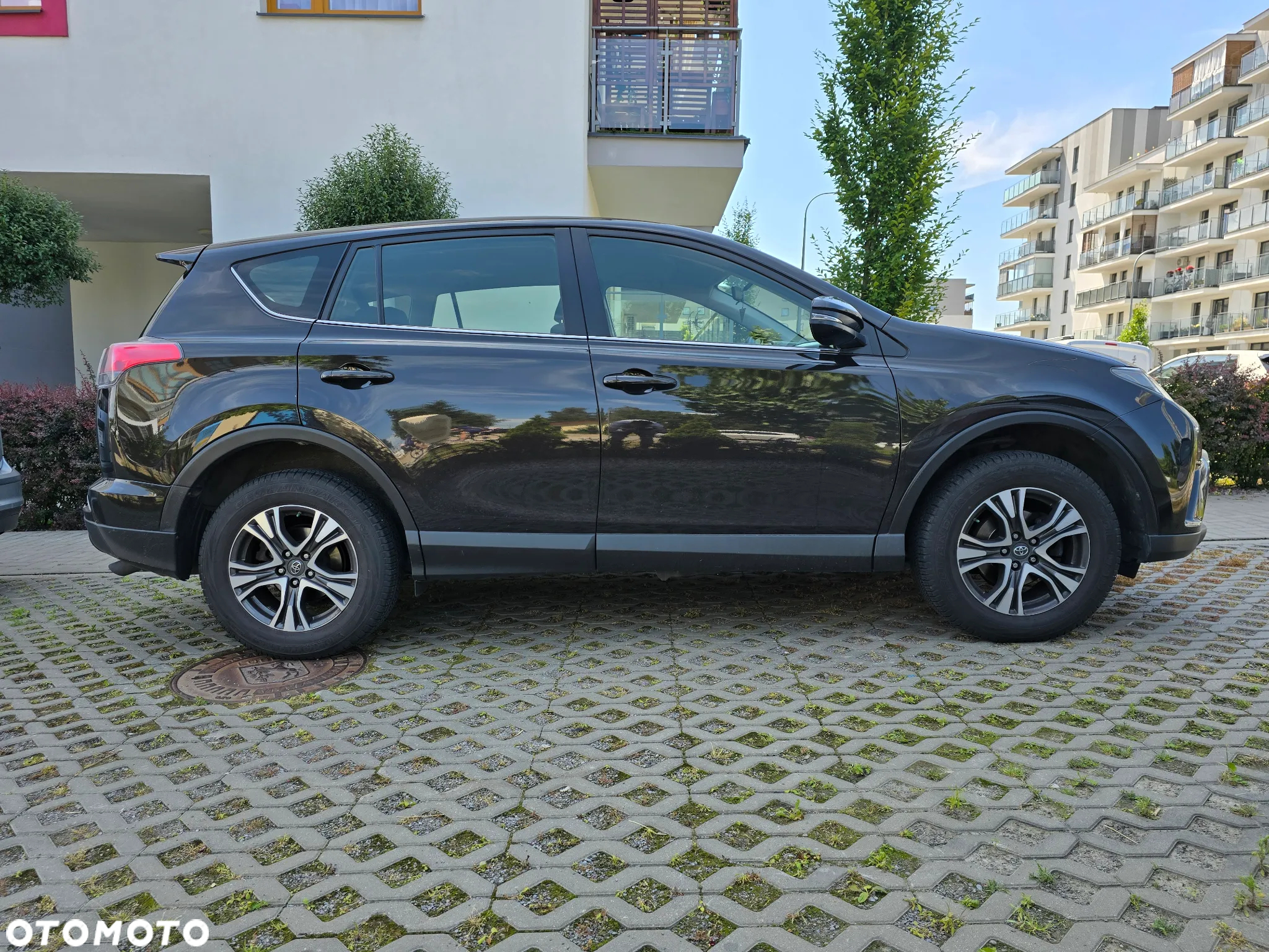 Toyota RAV4 2.0 D-4D Active 4x2 - 6