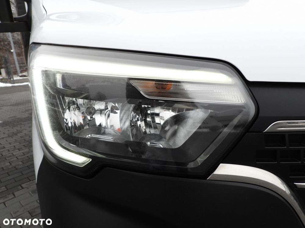 Renault MASTER PLANDEKA 10 PALET TEMPOMAT LEDY PNEUMATYKA KLIMATYZACJA  165KM - 22