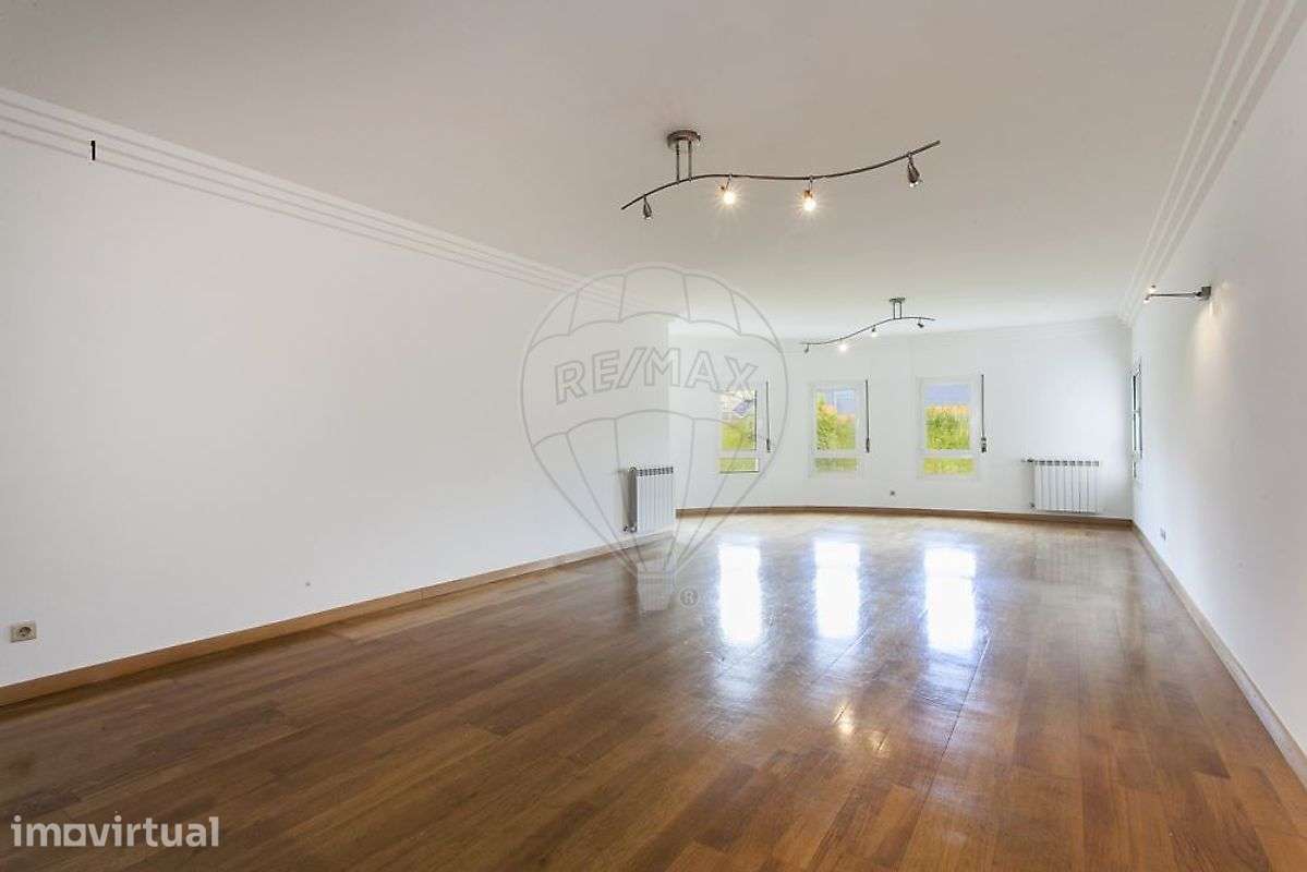 Apartamento T4 para arrendamento - Grande imagem: 2/33