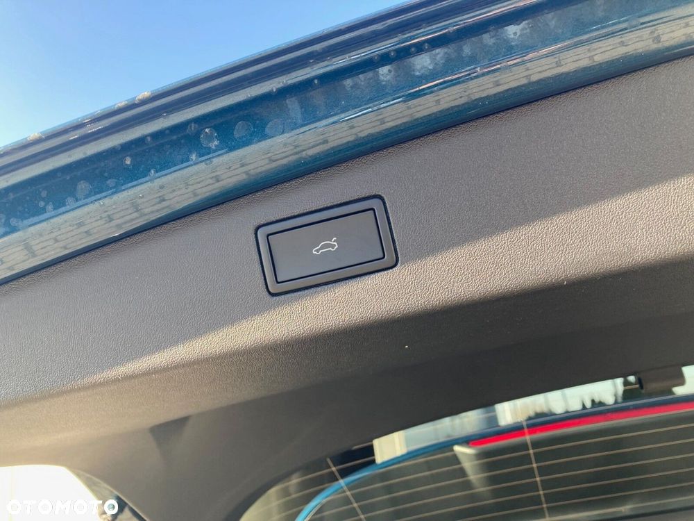 Volkswagen Tiguan - 22