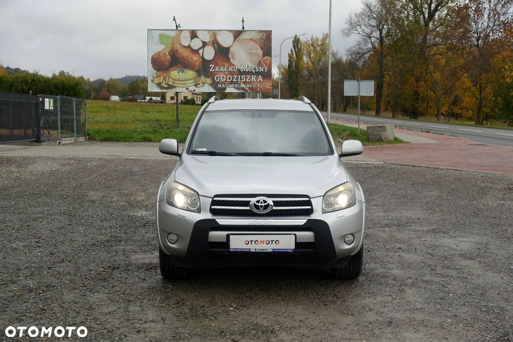 Toyota RAV4 2.2 D-CAT Premium - 2