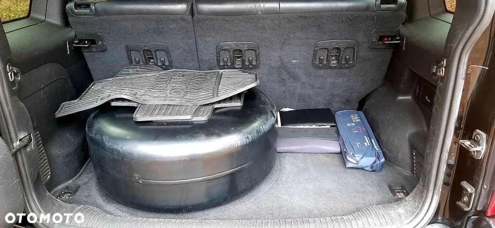 Jeep Cherokee 3.7L Limited - 20