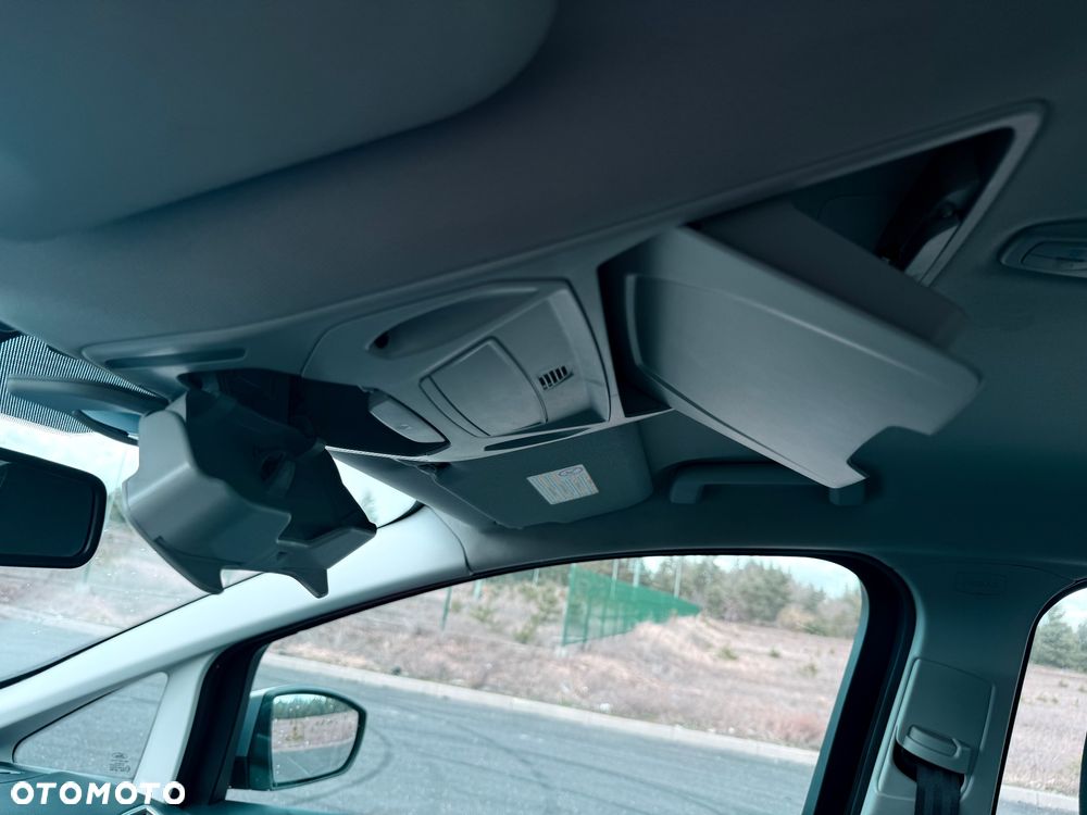 Ford C-MAX 1.6 EcoBoost Start-Stop-System SYNC Edition - 26