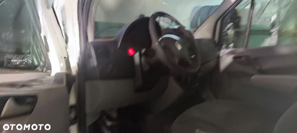 Volkswagen CRAFTER - 9