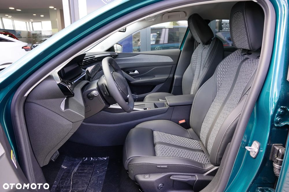 Peugeot 308 1.2 mHEV Allure S&S e-DCS6 - 12