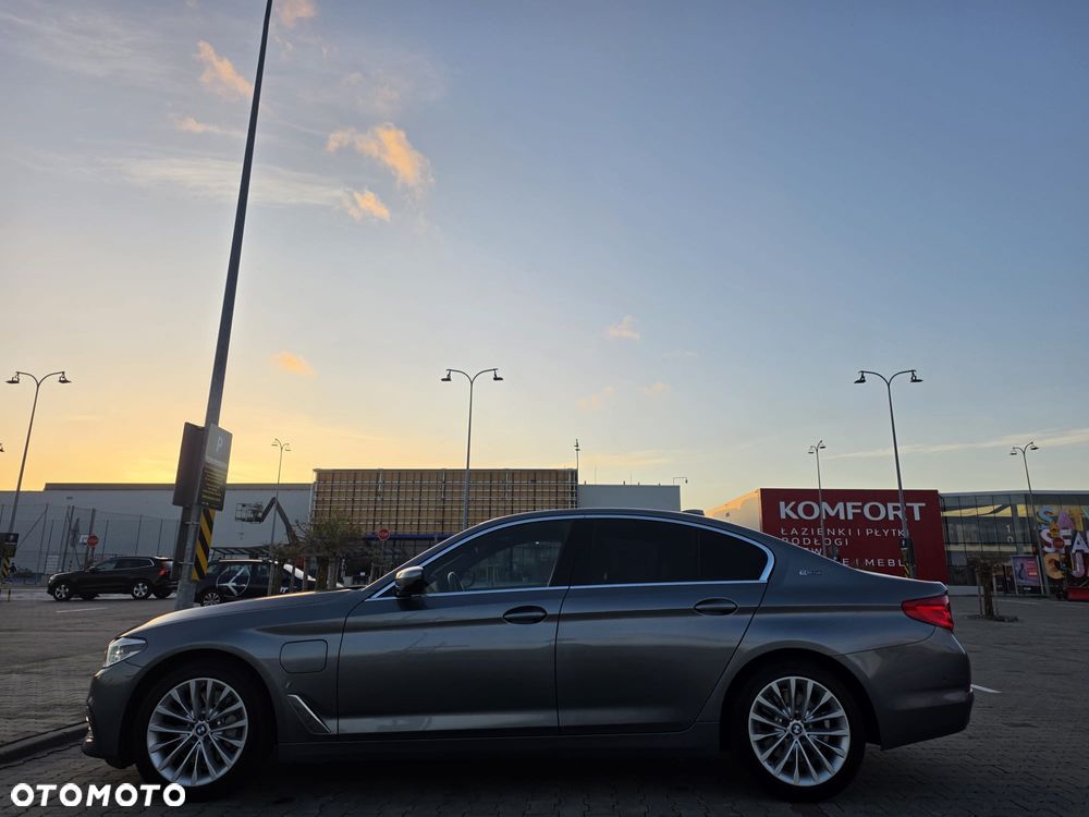 BMW Seria 5 530e iPerformance GPF Luxury Line - 5