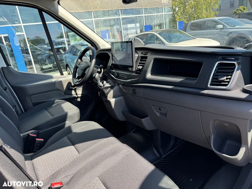 Ford Transit - 12