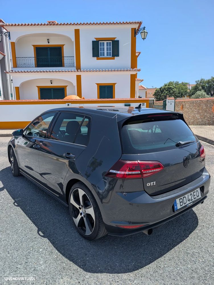 VW Golf GTI BlueMotion - 7