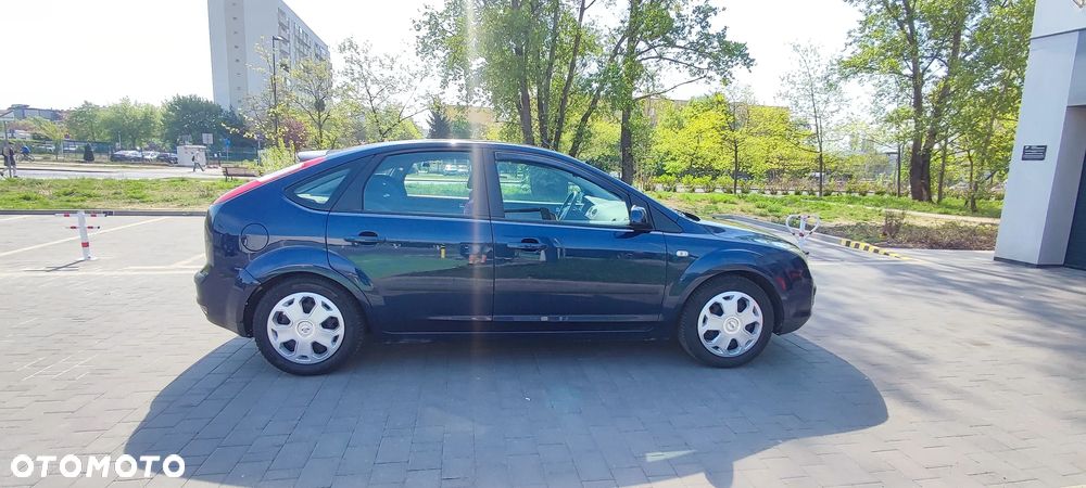 Ford Focus 1.6 Ti-VCT Sport - 6