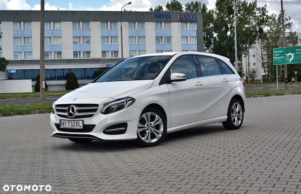 Mercedes-Benz Klasa B 200 7G-DCT Urban - 2