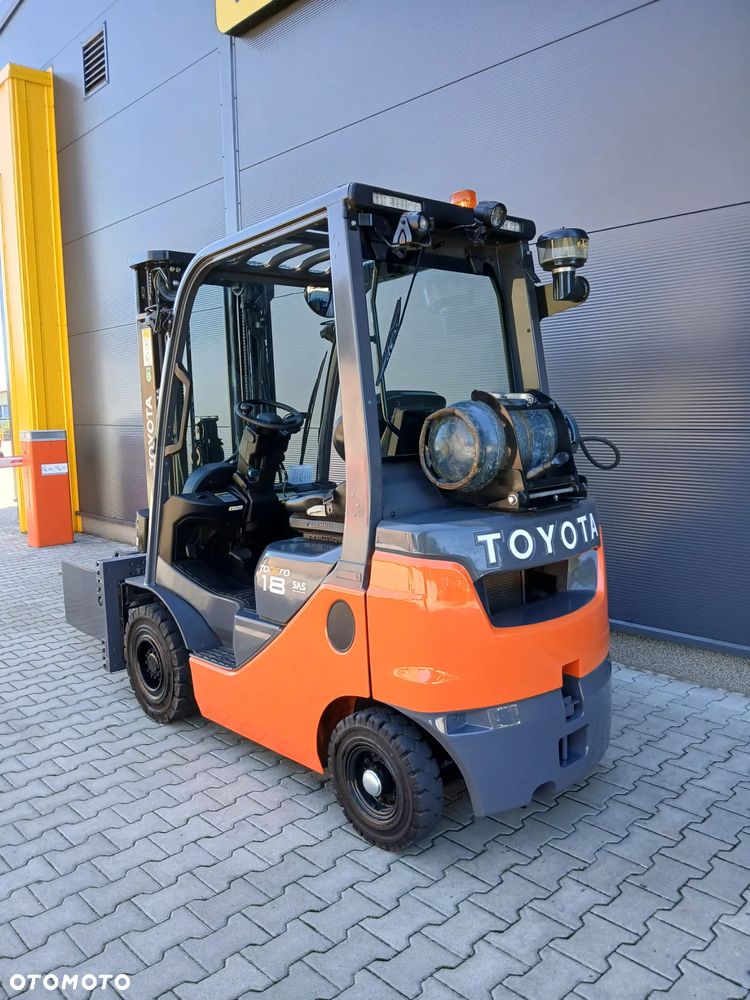 Toyota 02-8FGF18 - 5