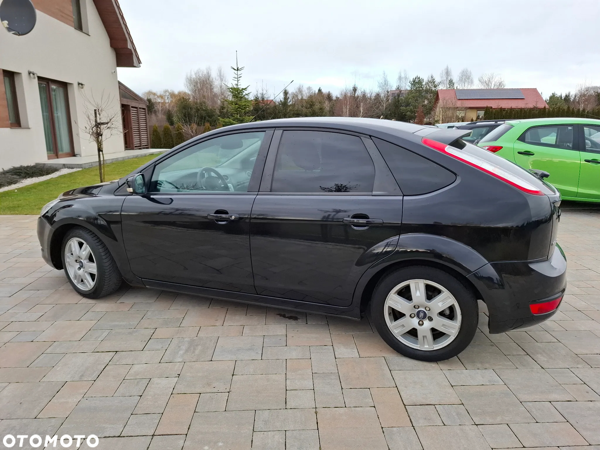 Ford Focus 1.6 16V Sport - 11