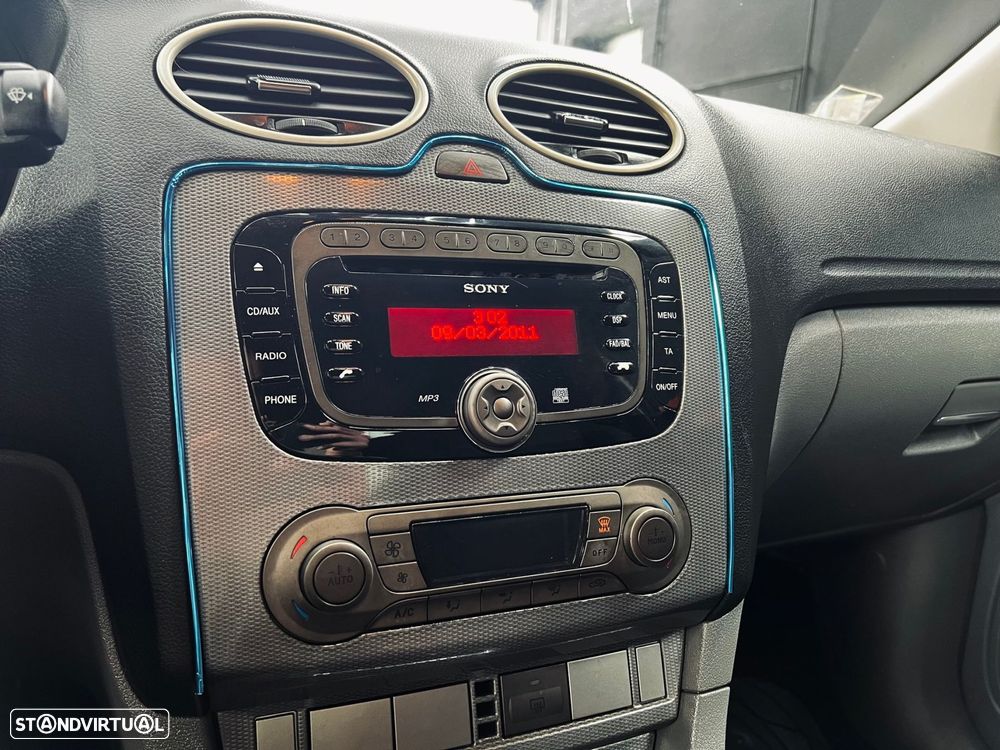 Ford Focus 1.6 TDCi Titanium - 17