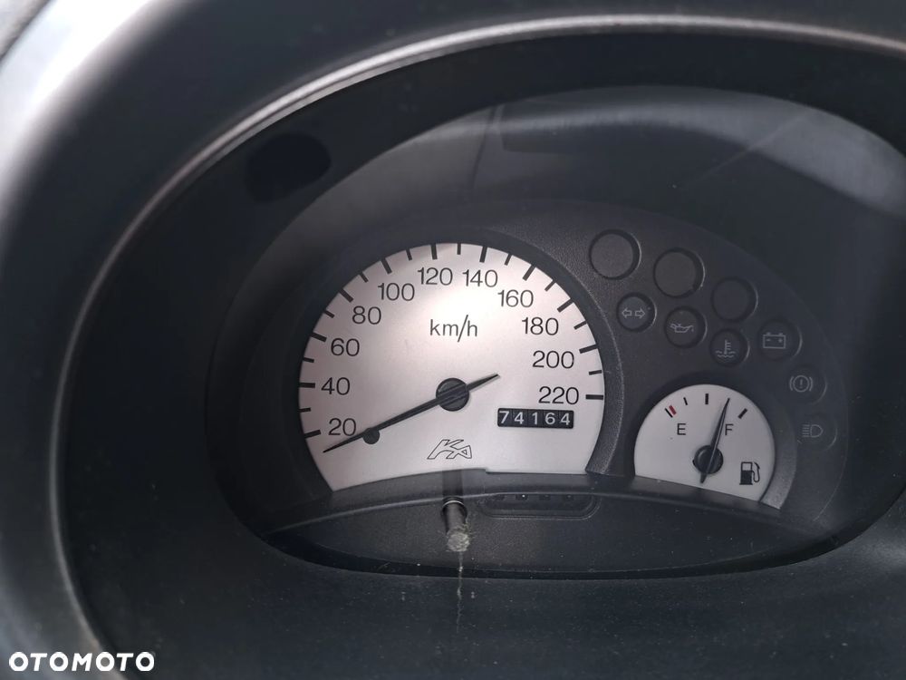 Ford KA 1.3 - 5