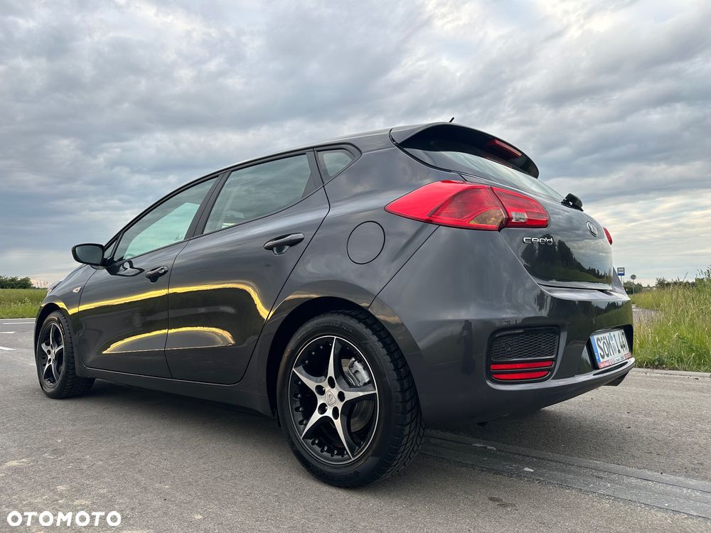 Kia Ceed 1.4 M - 5