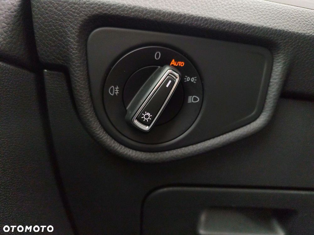 Volkswagen Touran 1.5 TSI EVO Comfortline DSG - 20