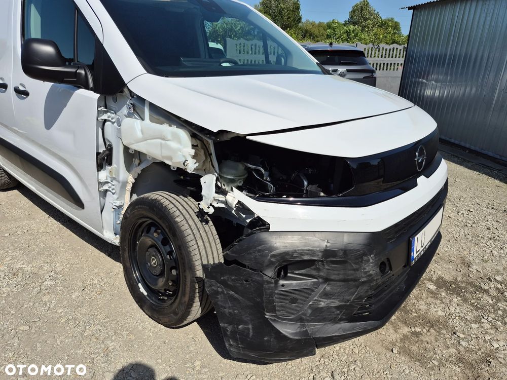 Opel COMBO - 22