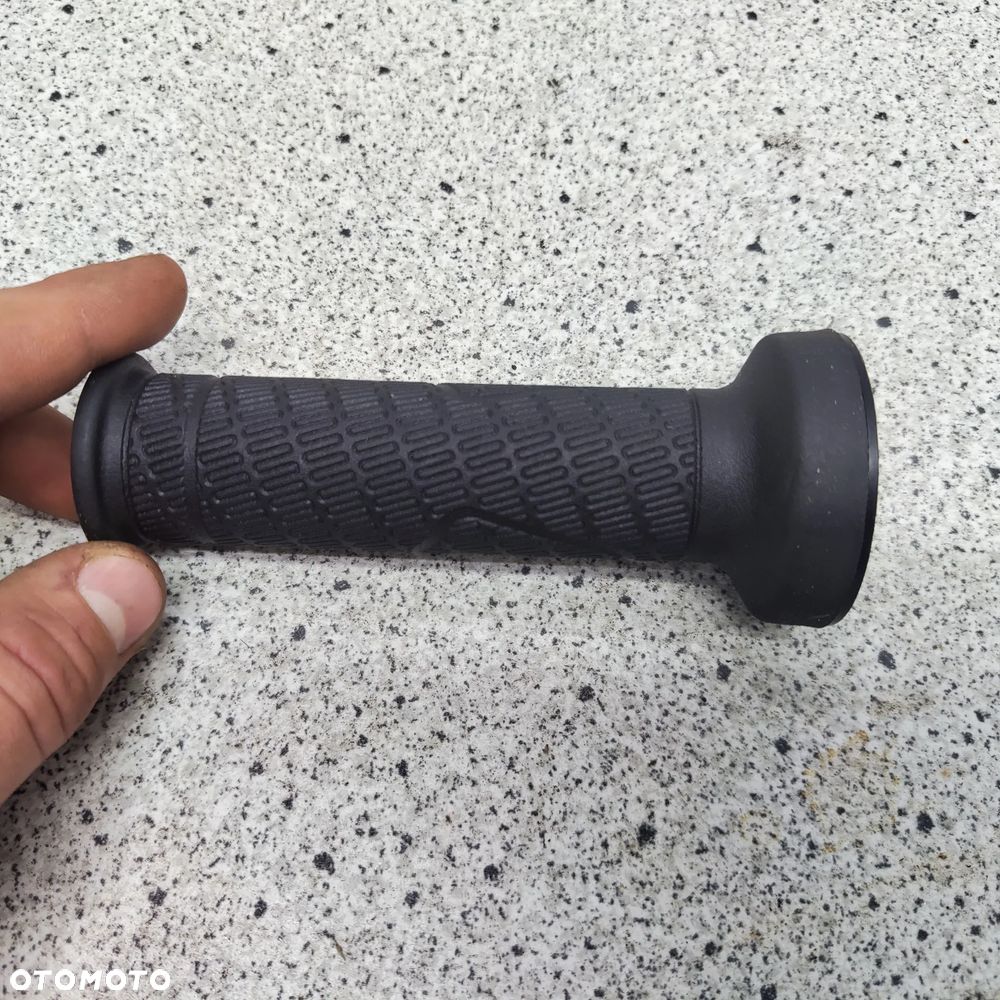 Manetka lewa KTM 790 890 Duke 1290 Super Duke - 4