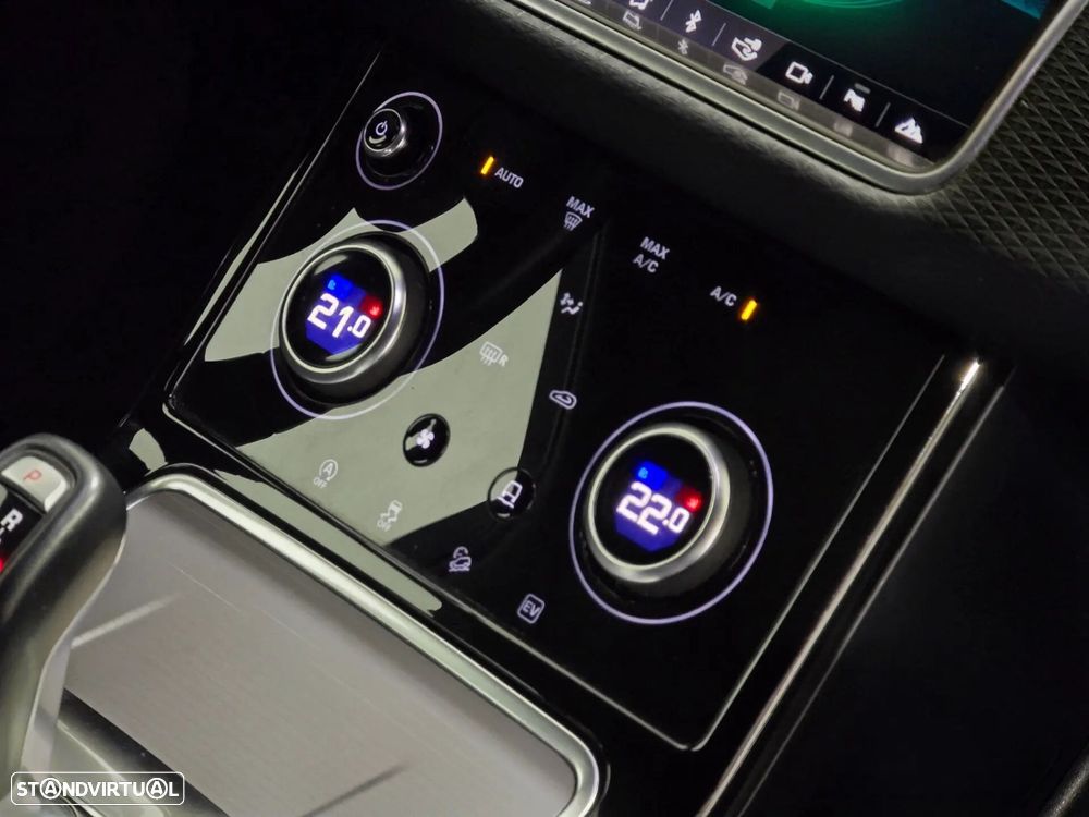 Land Rover Range Rover Evoque 1.5 P300e AWD Auto - 45