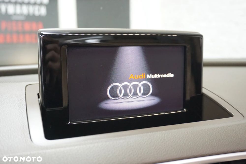 Audi Q3 2.0 TDI Quattro S tronic - 33