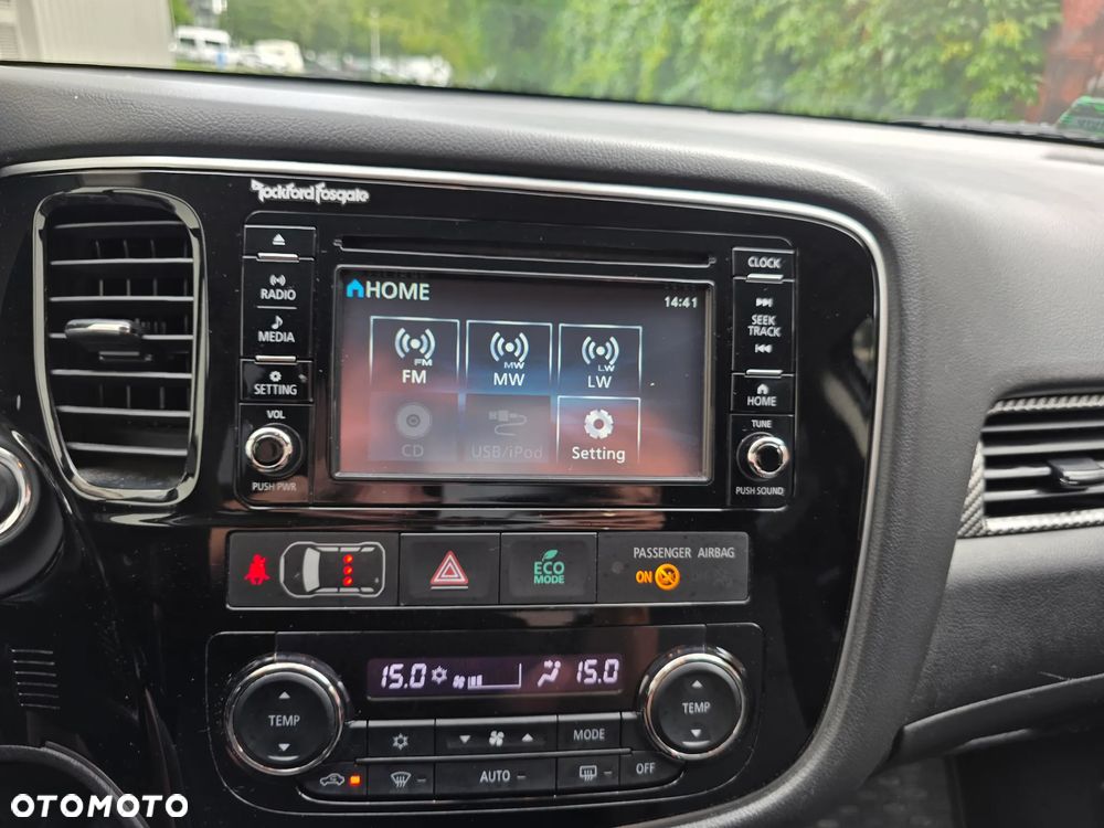 Mitsubishi Outlander 2.0 City Style 2WD - 17